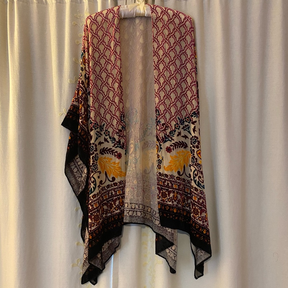 Free People MUSE Flowy Velvet Burnout Kimono